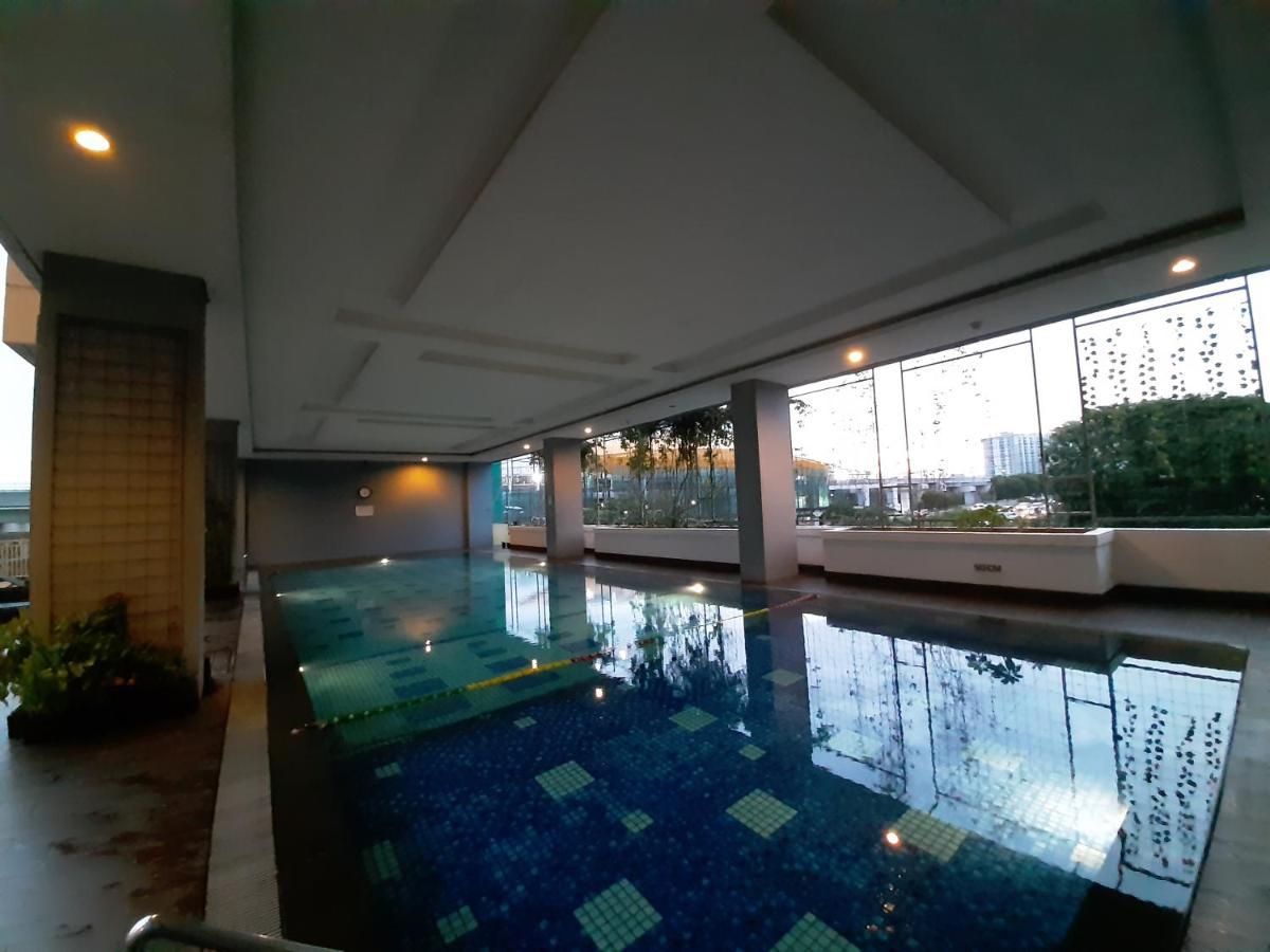 Cozy The H Residence Cawang By Bonzela Property Jakarta Kültér fotó