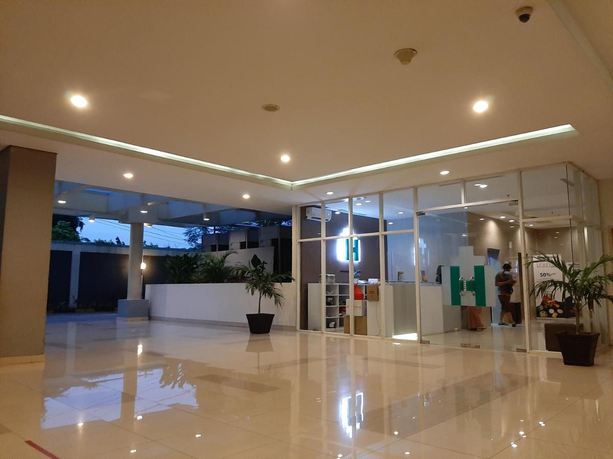 Cozy The H Residence Cawang By Bonzela Property Jakarta Kültér fotó