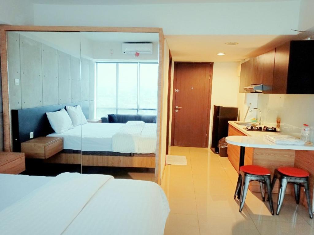 Cozy The H Residence Cawang By Bonzela Property Jakarta Kültér fotó