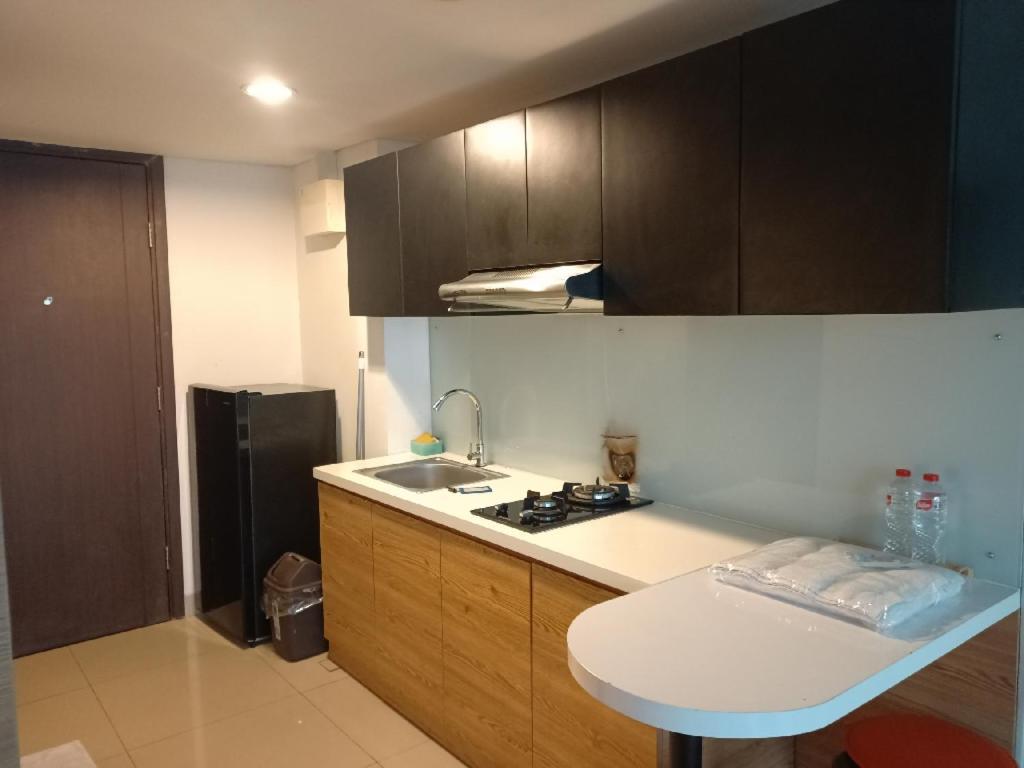Cozy The H Residence Cawang By Bonzela Property Jakarta Kültér fotó
